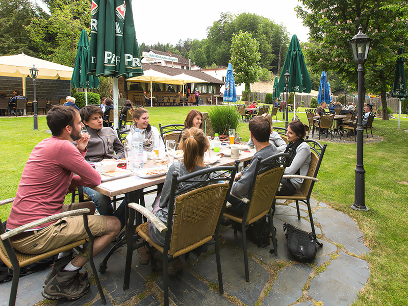 Hotel Kupper Restaurant Eppenbrunn Rheinland-Pfalz Biergarten Kuppers Gaade